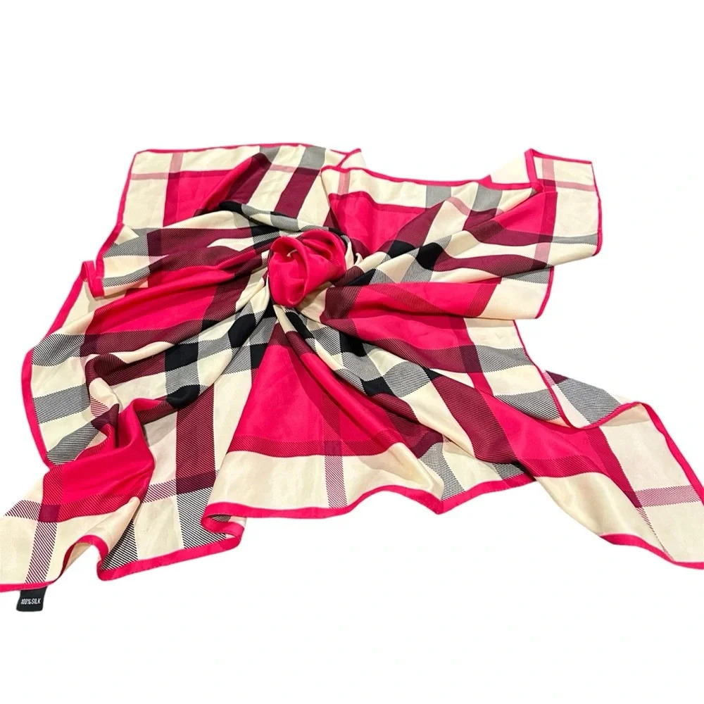 Beautiful plaid women scarf.large